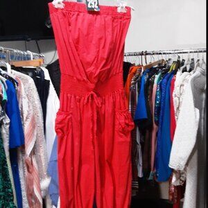 332 -  Ambi Shirts Red Jumper Strapless size medium